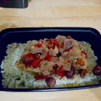 Gre3k Chicken over Cauliflower Rice|Kristen Morganさん