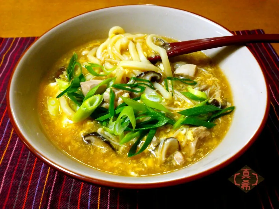 きのこたっぷり親子丼風あんかけうどん|真希さん