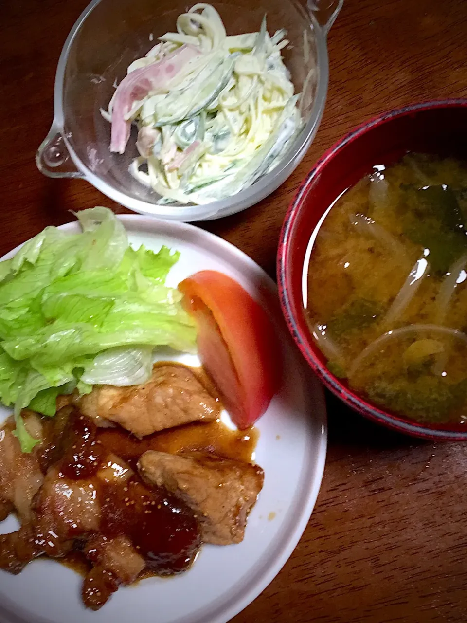 豚肉のイチジクソース煮込み    春雨サラダ    味噌汁|掛谷節子さん