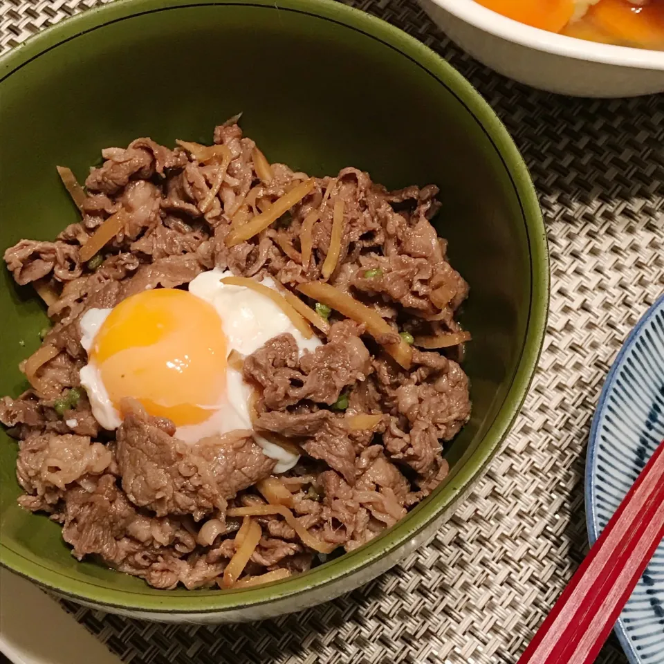 Snapdishの料理写真:牛丼🐃|麻紀子さん