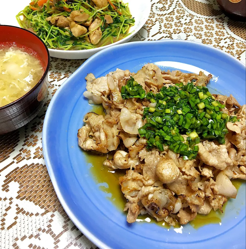 やっつけ晩飯
         豚肉炒めニラタレ掛け|ヨシヨシさん