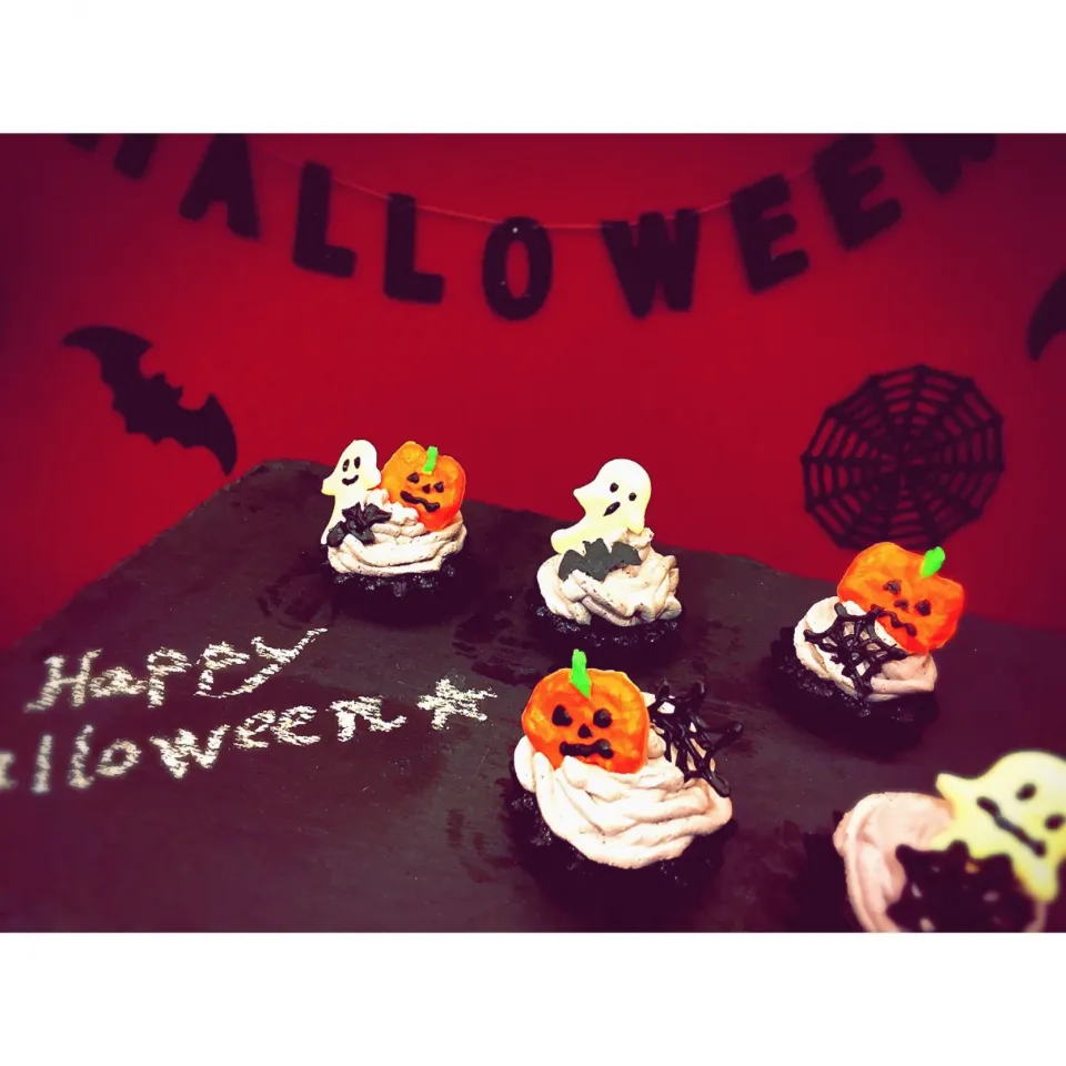 Snapdishの料理写真:ハロウィン プチケーキ🎃👻|Masako Yoshidaさん