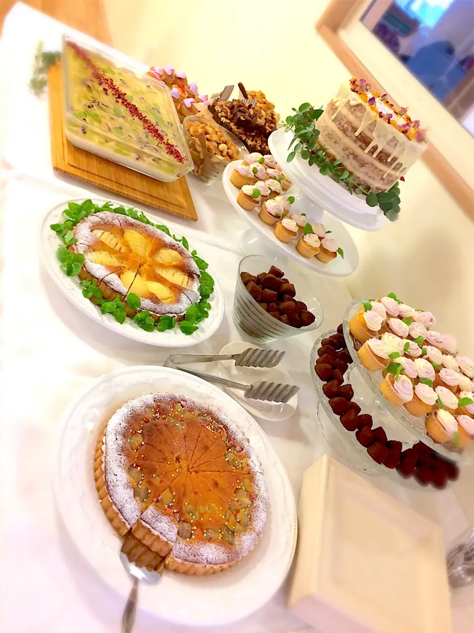 Desert table for A's wedding celebration|cheesyさん