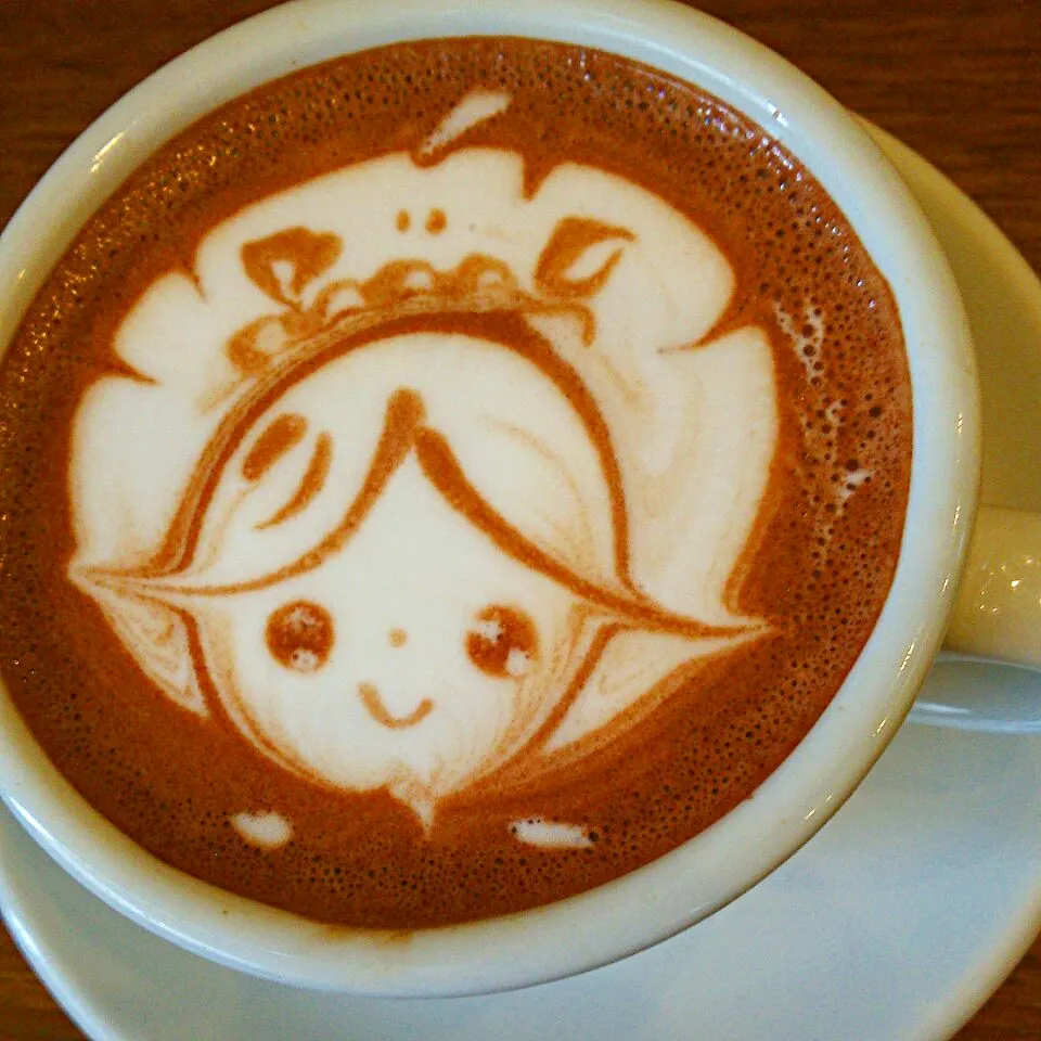 Happy halloween Latte art 💕☕|まめさん