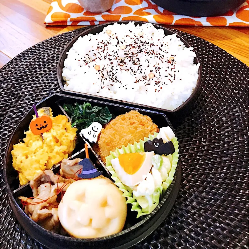 すこ〜しハロウィン大人弁当🎃👻|Ayako Sakakibaraさん