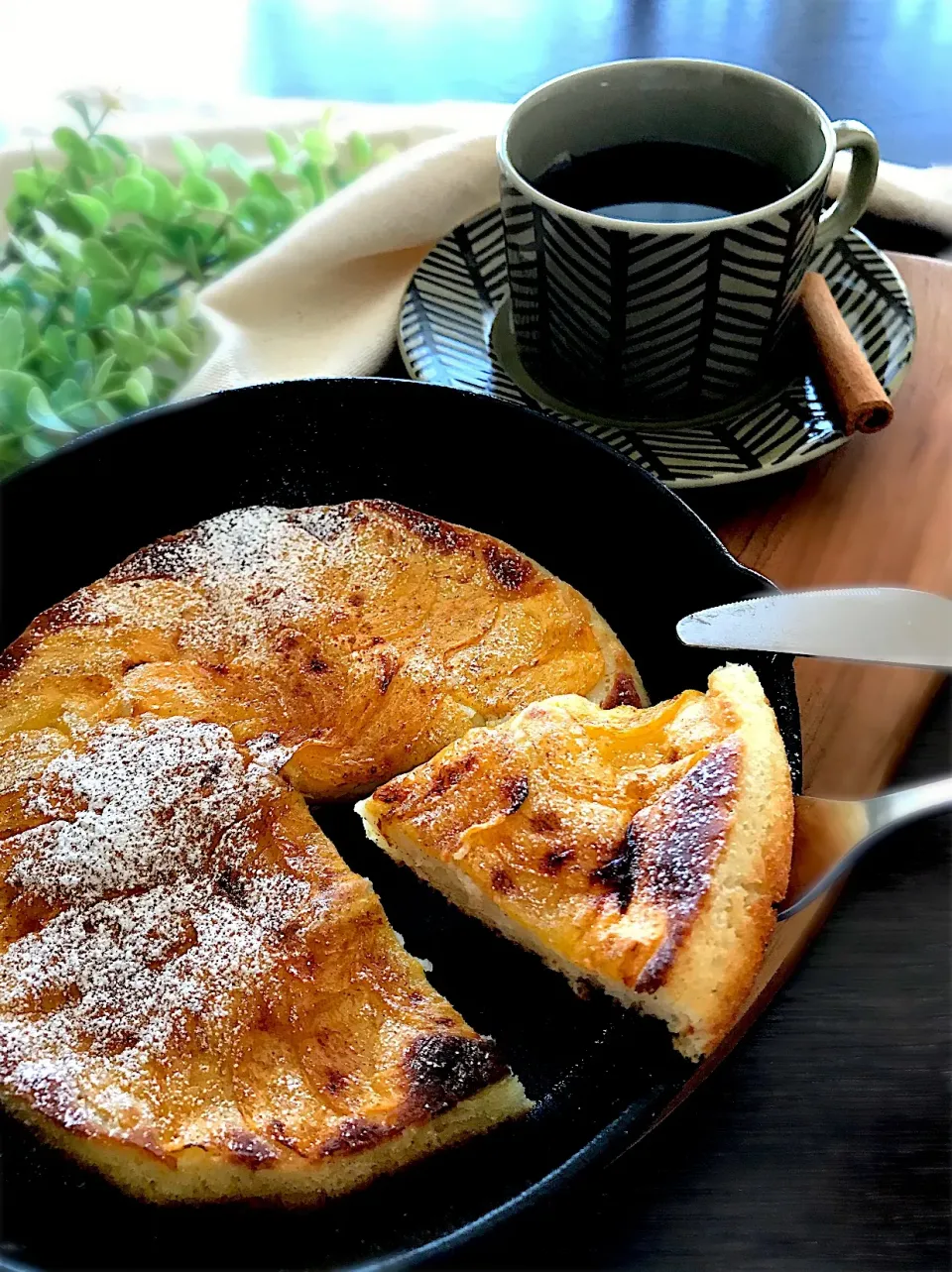 おちゃわんさんの料理 ヨーグルトケーキ♪柿見えるかなー？💦|るん♪さん