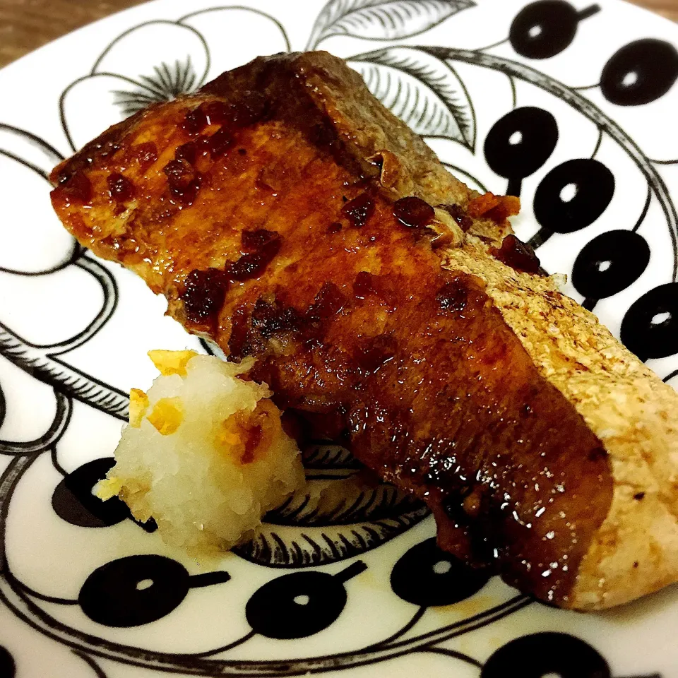 ブリの焼き物  〜ゆず醤油漬け〜|アッツさん