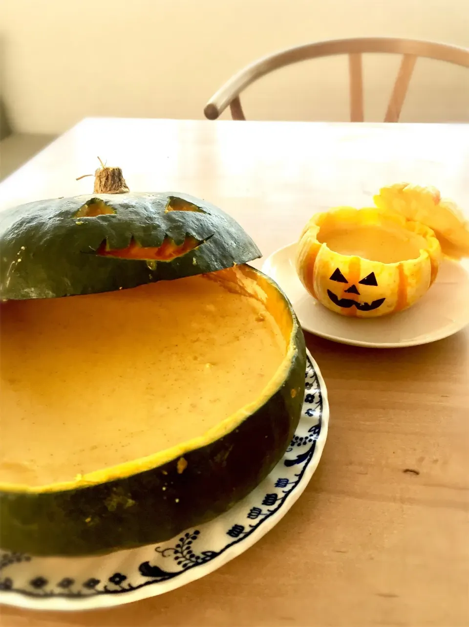 Snapdishの料理写真:まるごとかぼちゃプリン🎃|すずさん