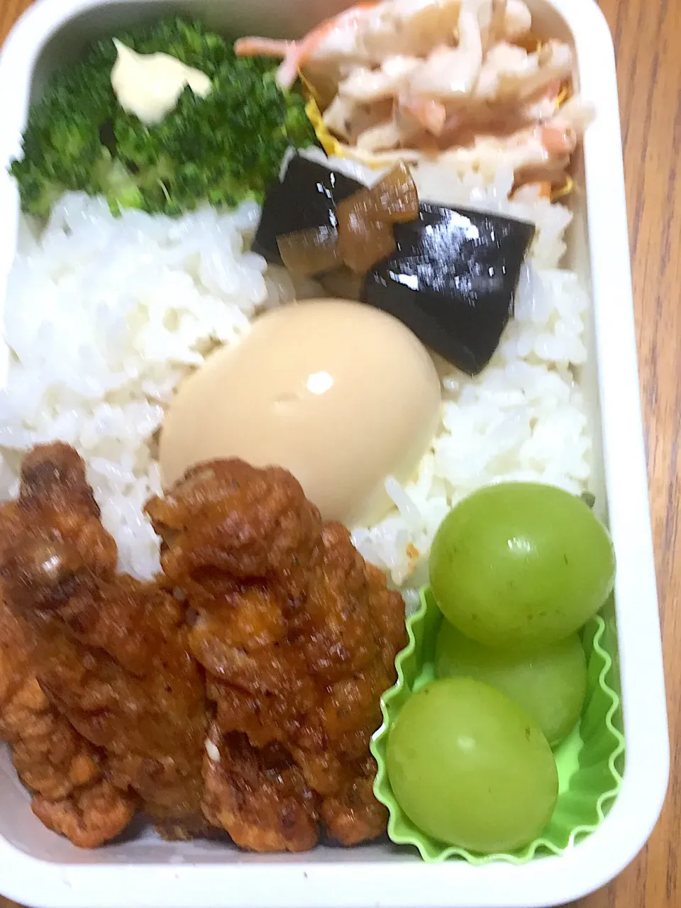 11月1日 煮卵弁当🍱😅|かよっぺさん