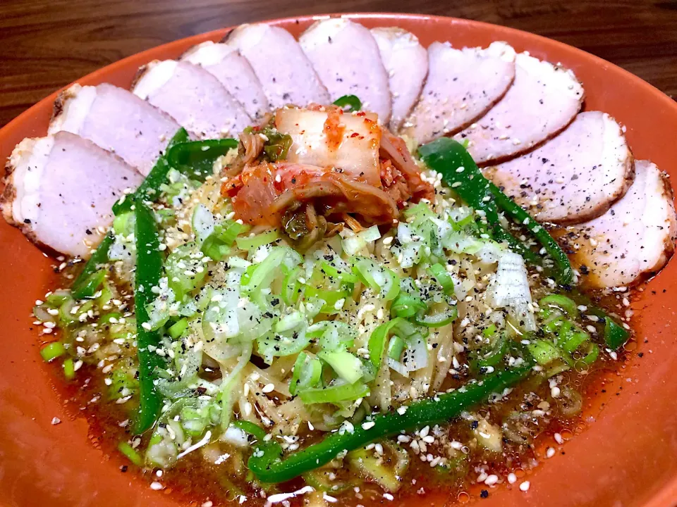 Snapdishの料理写真:濃いかけ中華みそ味🍜焼豚増し🍖サラダ油増し🌻|ぱぴこ家さん