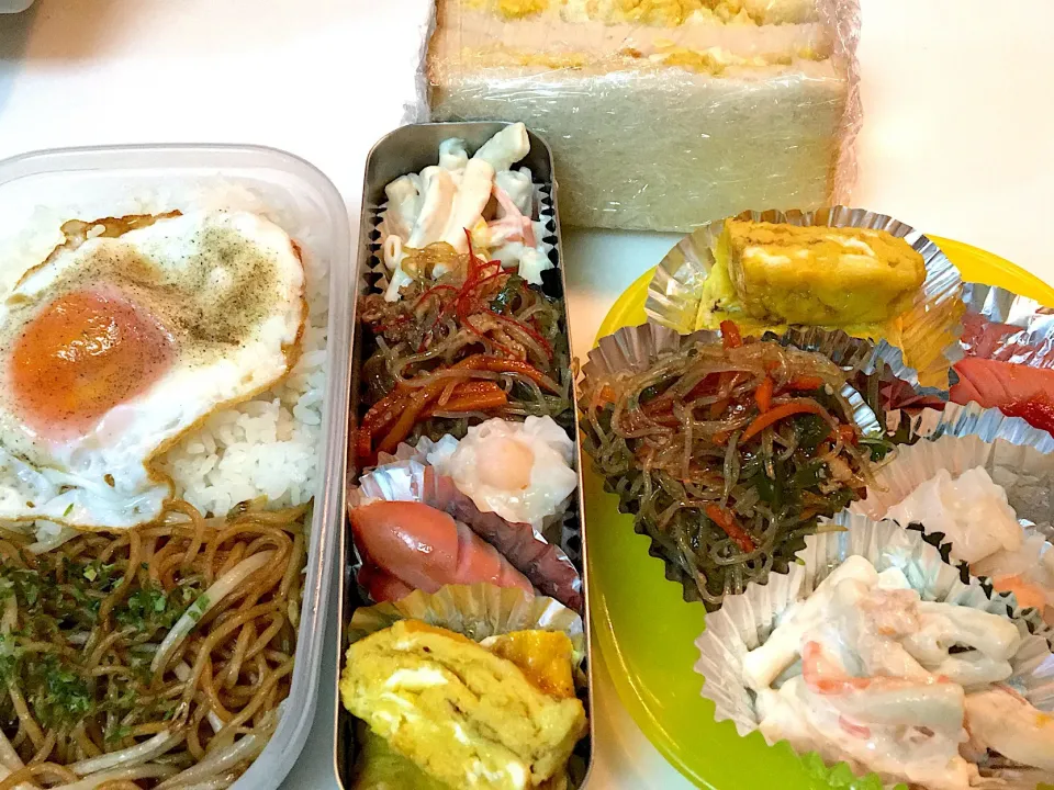 お弁当🍱朝ご飯。私の夕飯タマゴサンド(^_^;)|abekoさん