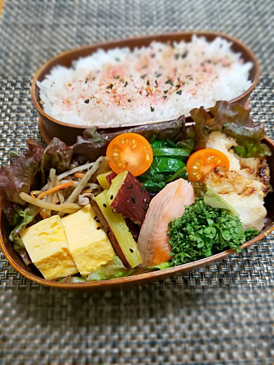 今日の息子弁当🍱😁😁🐔🐔🐔🐔|クッキングオヤジさん