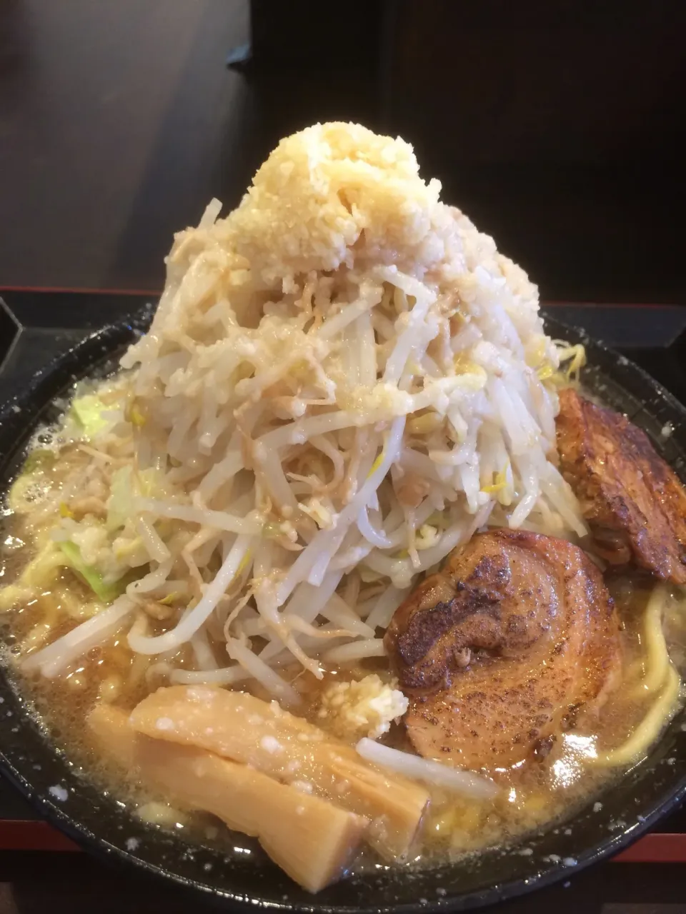 Snapdishの料理写真:ラーメン（大）|Yoshiさん