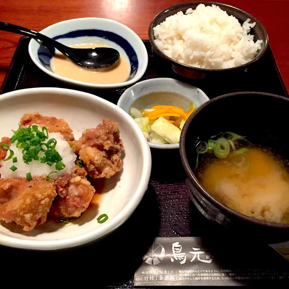 揚げ若鷄定食
日本橋 鳥元
千葉県多古町産とろろ付き
800|Noriyuki Saitoさん