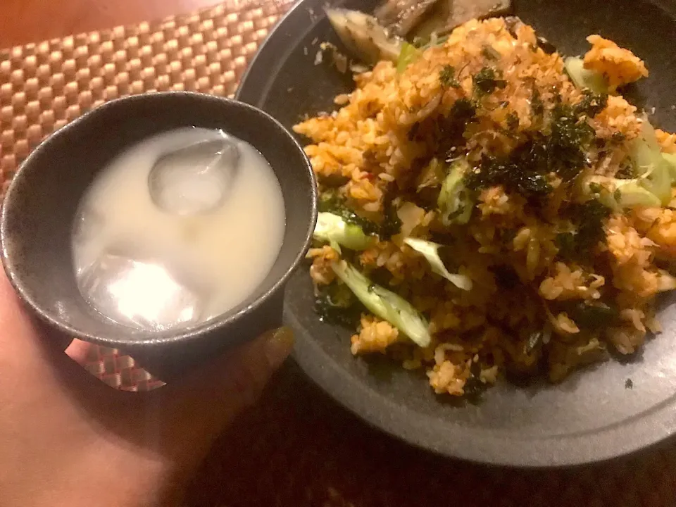 김치볶음밥🔥Kimchi Fried rice🇰🇷ｷﾑﾁﾎﾟｯｸﾑﾊﾟｸ<豚肉ｷﾑﾁ炒飯>|🌈Ami🍻さん