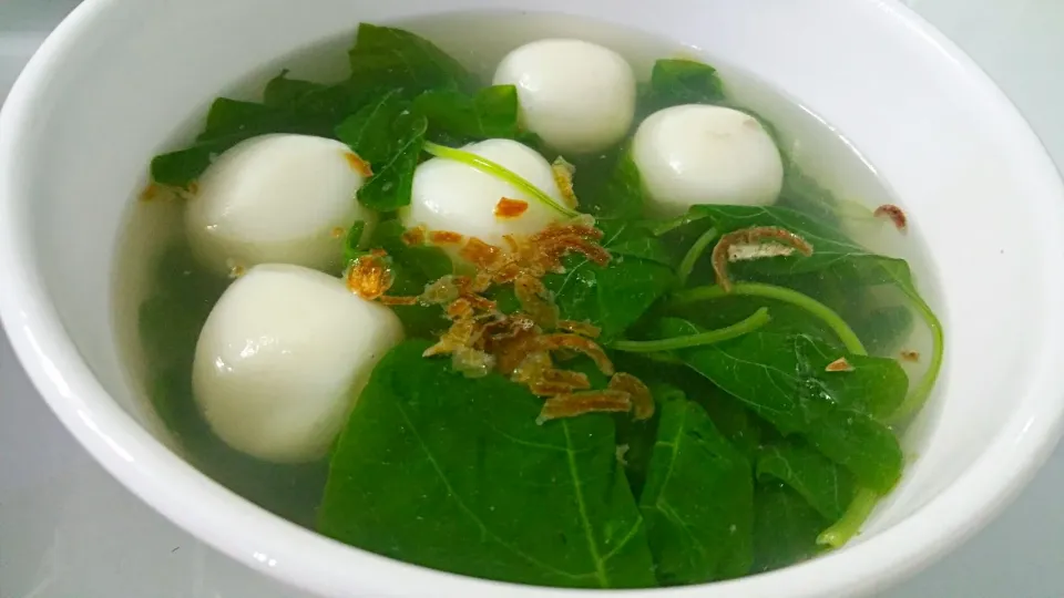 Spinach with fishball soup|🌷lynnlicious🌷さん