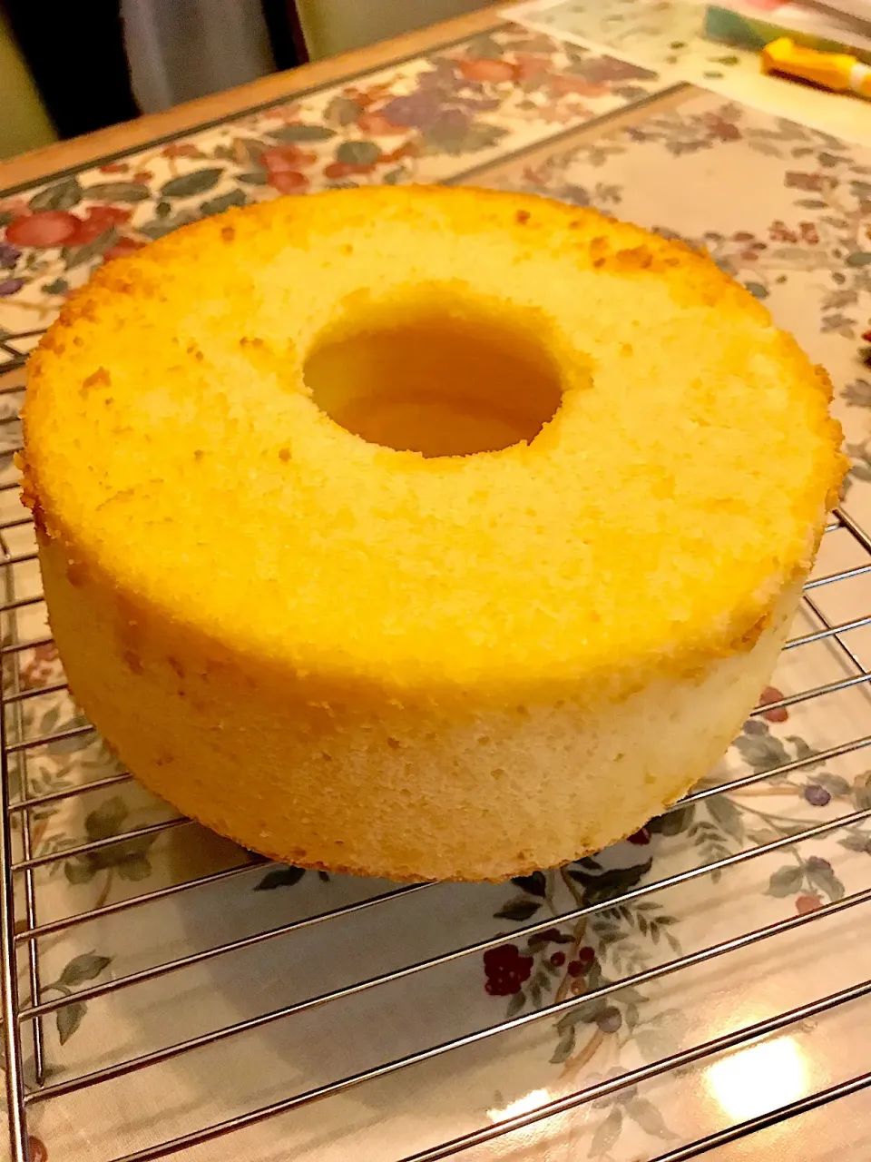 Simple Chiffon Cake|きくちゃんさん