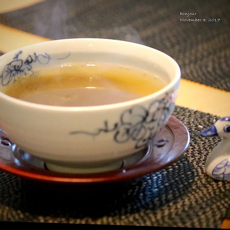 くず茶🍵(抹茶入り葛湯  風邪の引き始めに🤒|yasuko murakamiさん