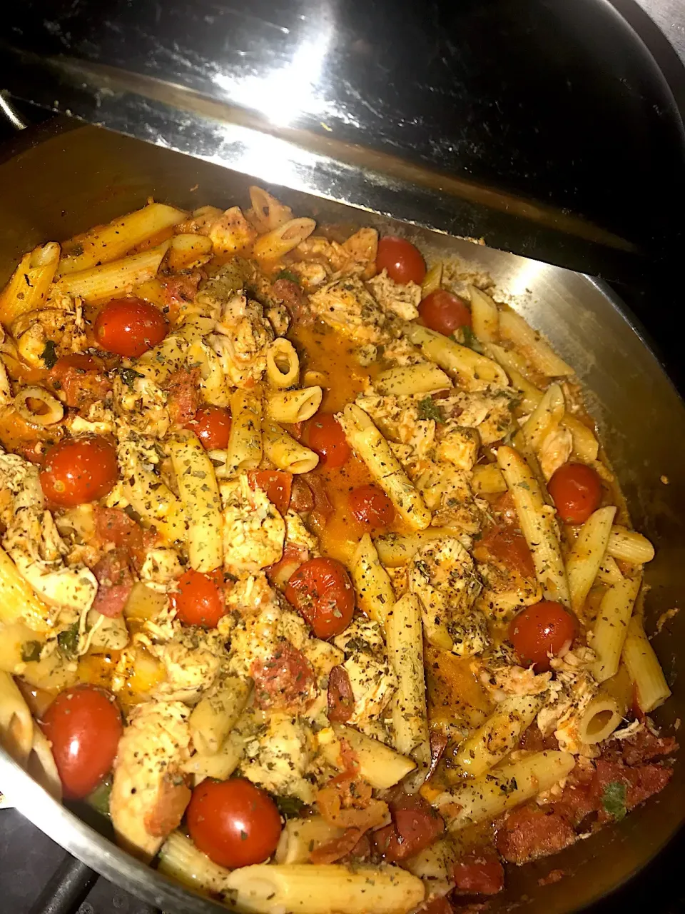 Grilled chicken penne pasta with Parmesan|Tawanjaさん