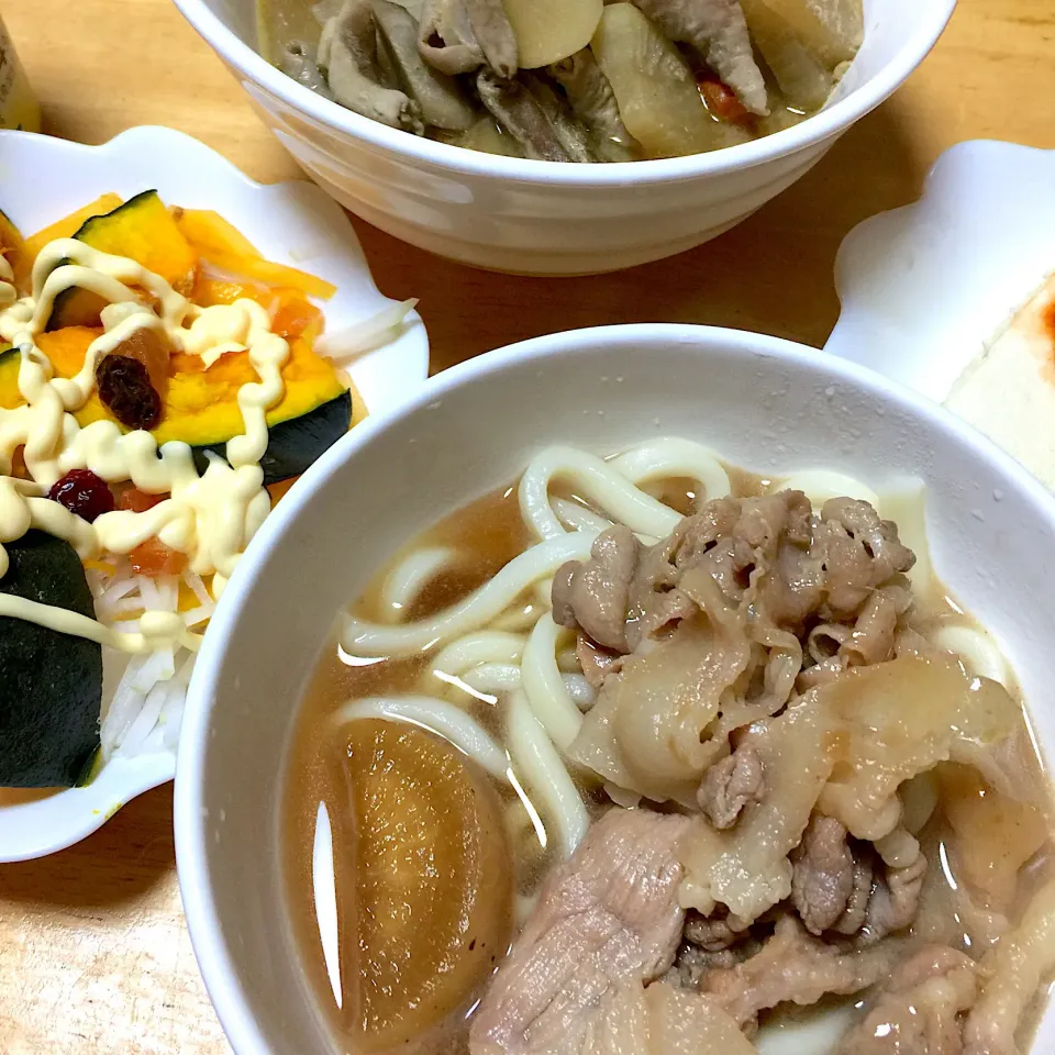 モツ煮
肉うどん
カボチャのサラダ|ミカさん