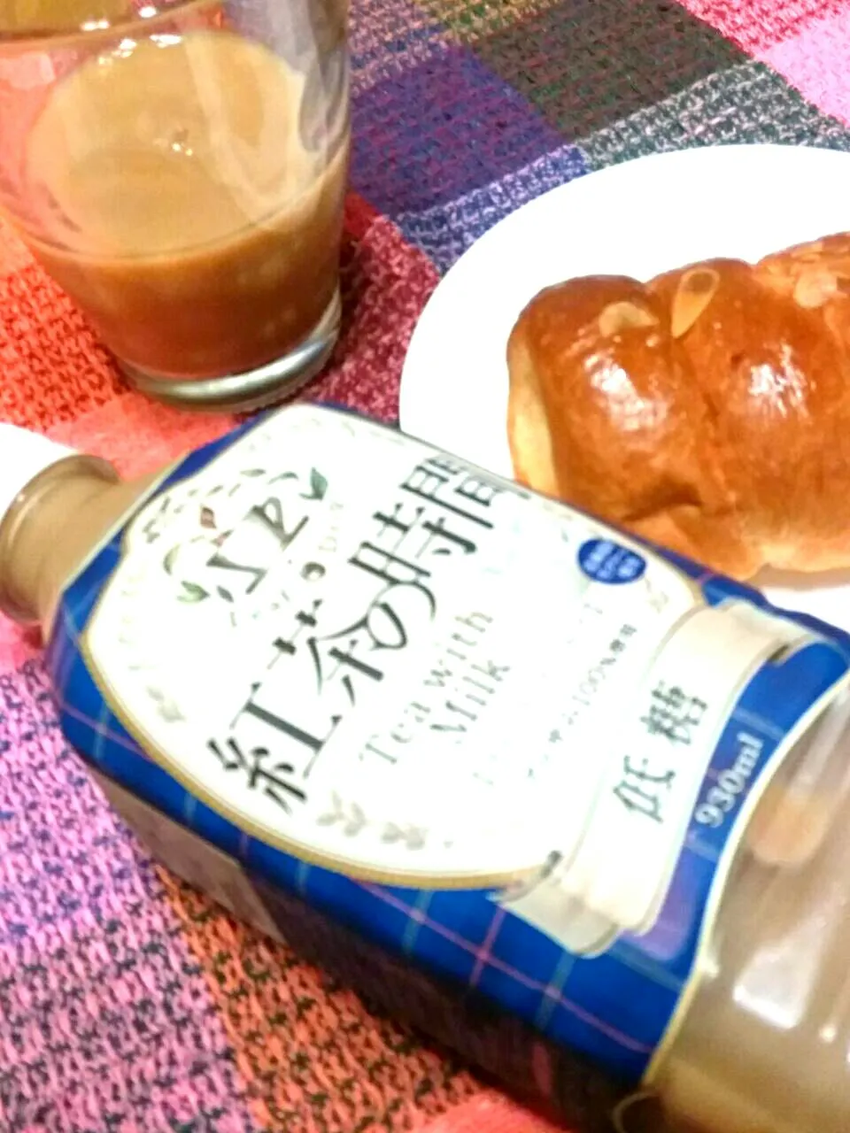 紅茶の時間　Tea with Milk 低糖

 #紅茶の時間|KOo yamazakiさん