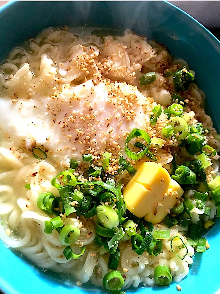 Snapdishの料理写真:お昼ご飯にサッポロ一番塩ラーメンが食べたくていつだか食べた時の写真😳わら|K.anjuさん