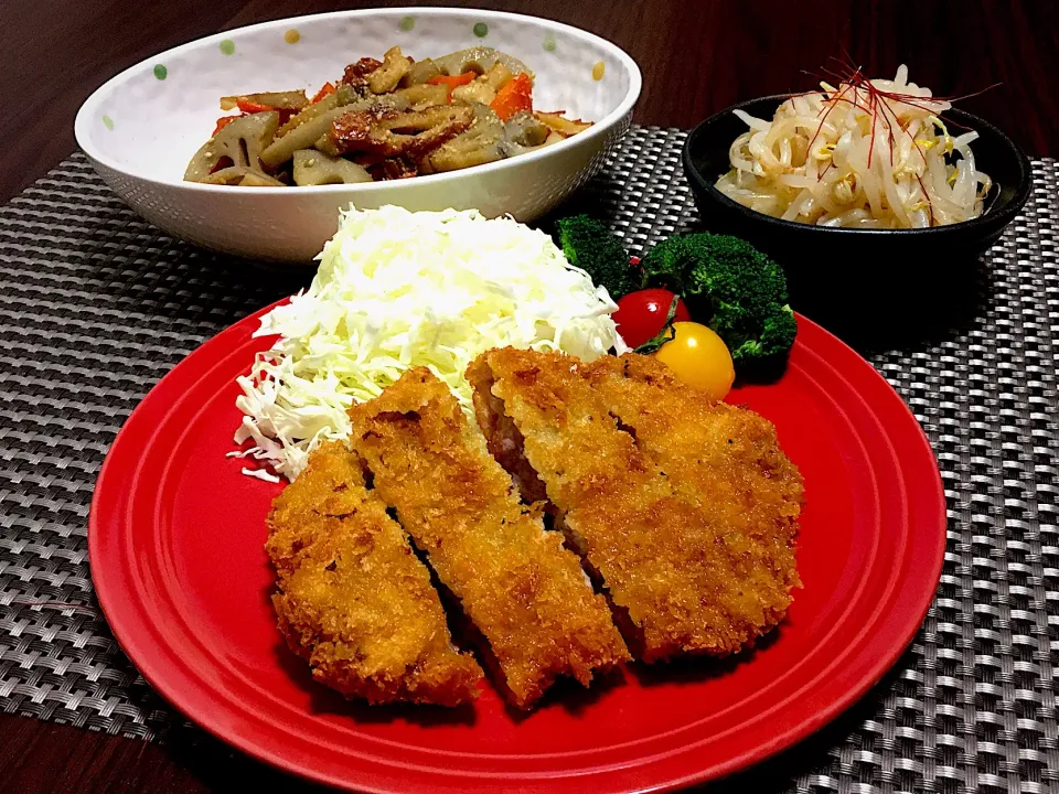 トンカツ   根菜とちくわの煮物    もやしナムル|みっきーさん