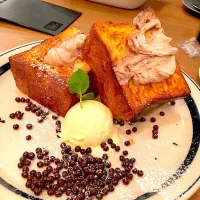 Snapdishの料理写真:wired cafe のフレンチトースト チョコレート|三芳庵さん