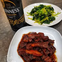 Beer Braised Pork Belly + 
Stir Fried Sweet Potato Leaves 
#elizhomecook #cookingtherapy #cookingdiary #homecook #Chinesecuisine #1stattempt #stout #Chinesecuis|Esther Eliz Limさん