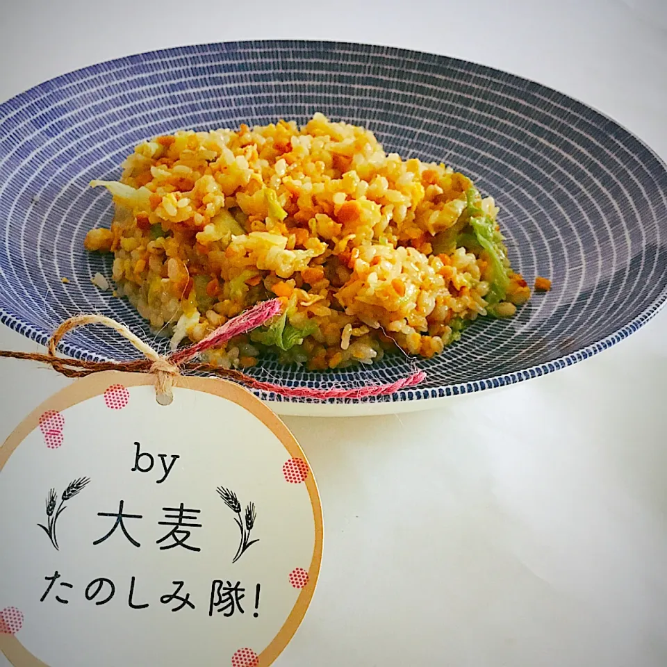 Snapdishの料理写真:もち麦入りごはんで納豆レタス炒飯|yukko7740さん