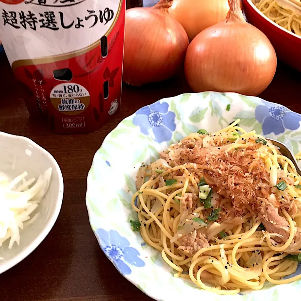 淡路島の玉ねぎとツナのニンニク醤油パスタ|ゆうみん（4人の母ちゃん）さん