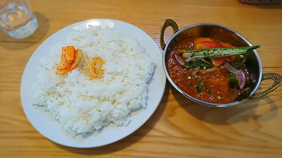 Snapdishの料理写真:バリスパイシー 国産薄切り豚肉スパイシーカレー|ミナミ ヒロヤさん