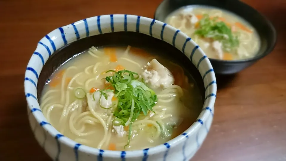 子供夜ご飯🍜ちゃんこ風煮込みラーメン|アンジェさん