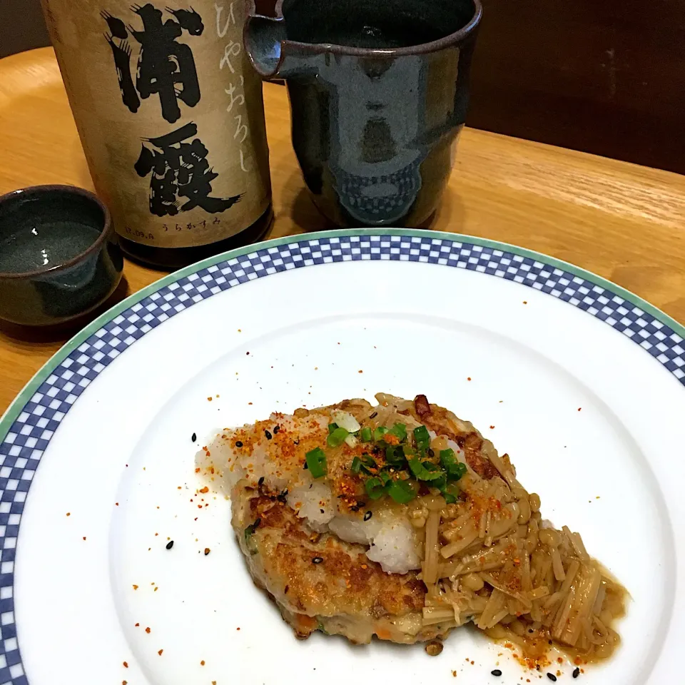 Snapdishの料理写真:鶏つくね・自家製なめ茸おろしで😄|Jean Nobyさん