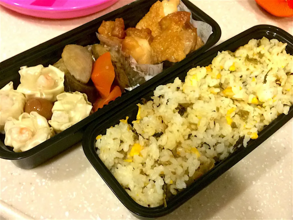 Snapdishの料理写真:旦那弁当🍱
高菜炒飯
鶏肉の照り焼き
筑前煮
焼売(冷食)
味玉|すがかえさん