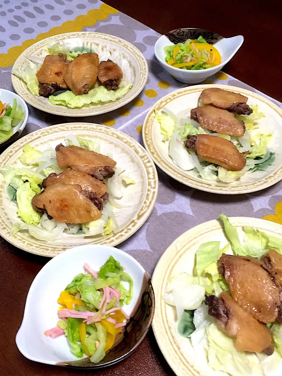 とり手羽の照焼きとキャベツとパプリカの浅漬け|けもさん