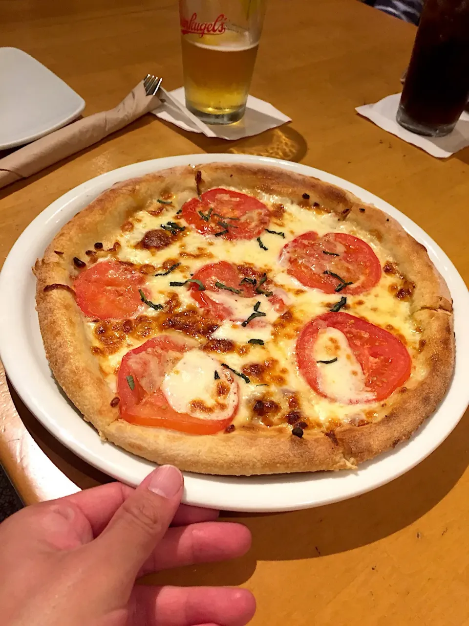 Snapdishの料理写真:5種類のチーズとトマトのピザ🍕|すかラインさん