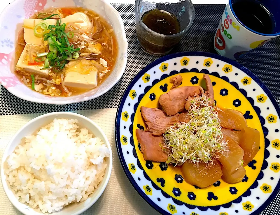 鮪と大根の煮付け、豆腐の餡掛け卵とじ、もずく|りんこさん