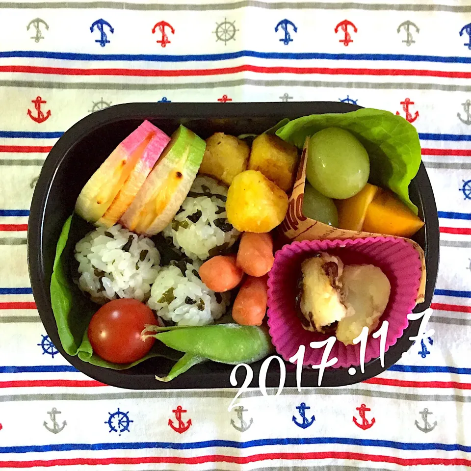 一口おにぎり弁当♡

 #幼稚園  #年中  #お弁当  #ひとくちおにぎり|カイサナママさん