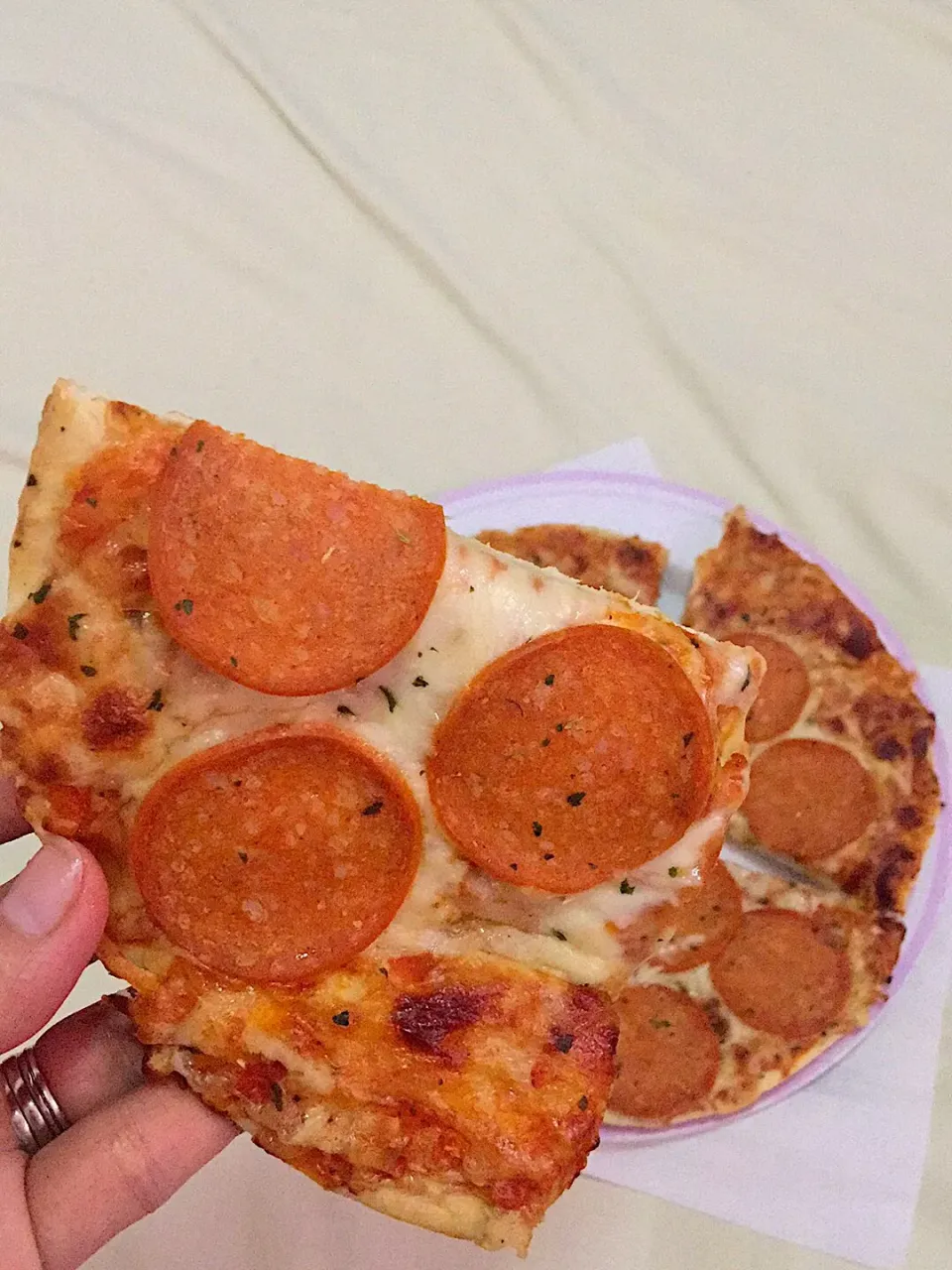 Thin Crispy Pepperoni Cheese Pizza|Cehl Chiong Datuganさん