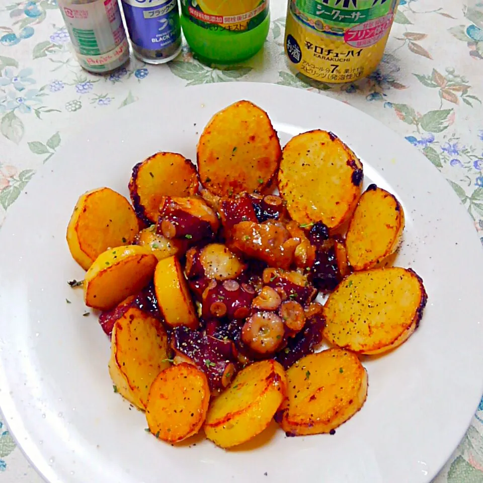 タコとジャガイモの唐揚げ風おつまみ🍺タパス風|うたかた。さん