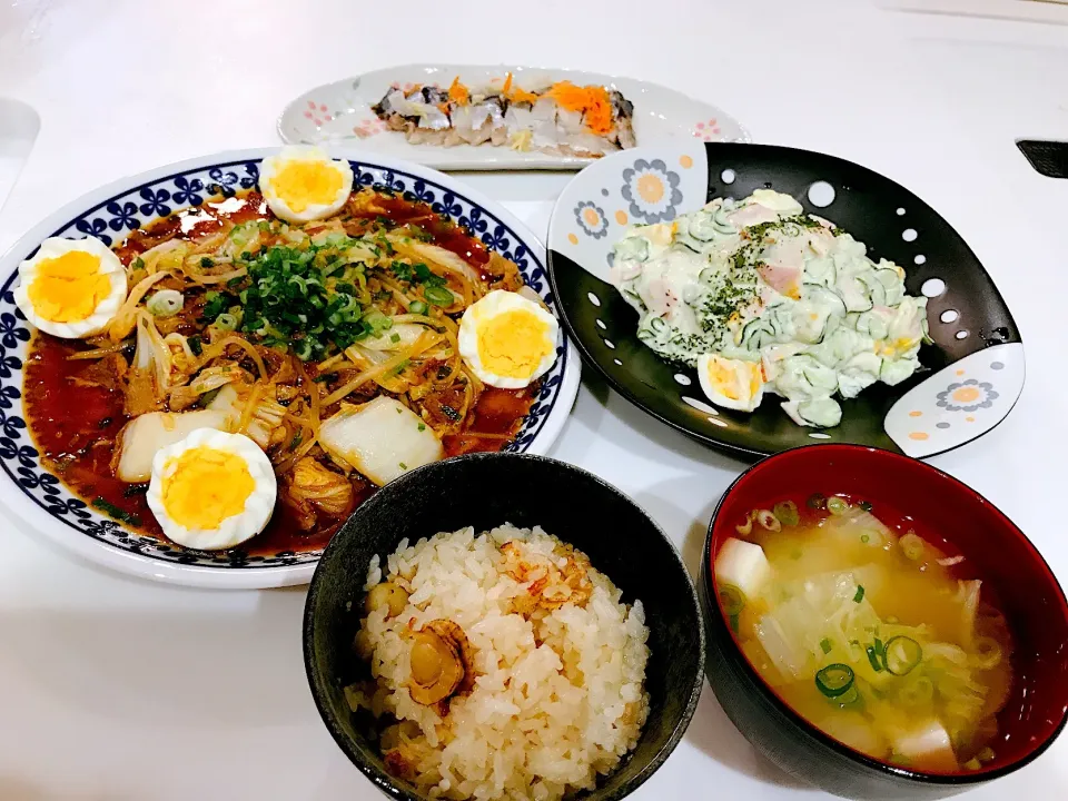 鯖かぶら漬け 白菜、もやし、豚肉香味炒め サラダ ホタテ炊き込みご飯|さっちんさん