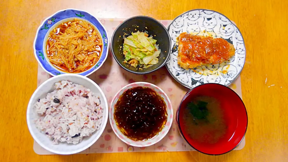 １０月３日　鯖の味噌煮　ネギのナムル　もずく　なめたけ　お吸い物|いもこ。さん