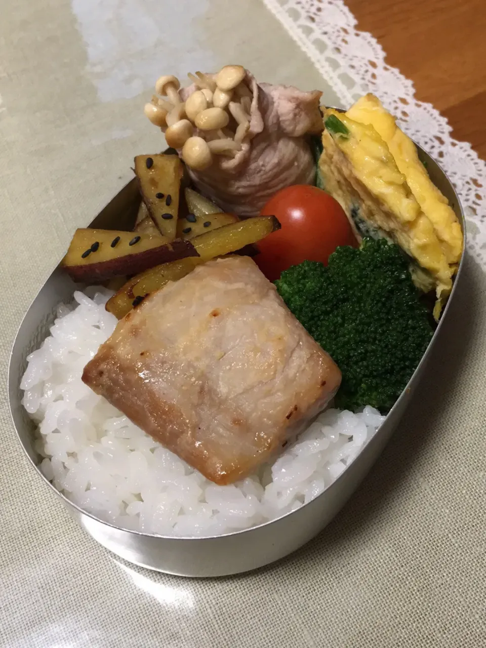 Snapdishの料理写真:「鱈の味噌漬けお弁当」|おひさま屋さん