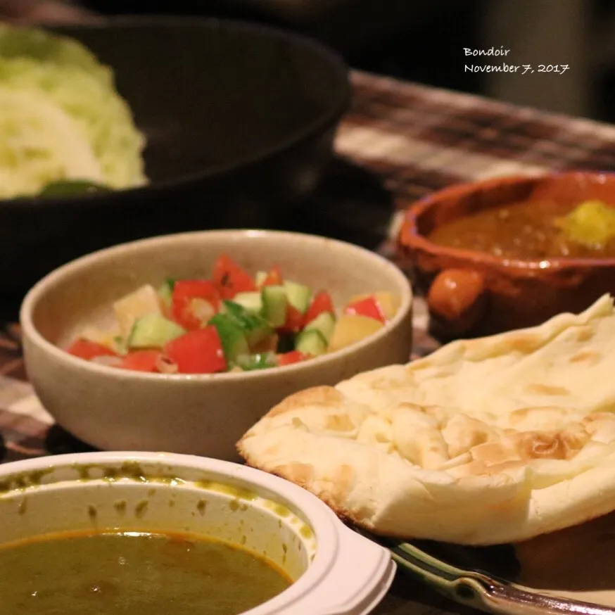 サンバルのじゃが芋カレー🍛とほうれん草のチキンカレー😉|yasuko murakamiさん