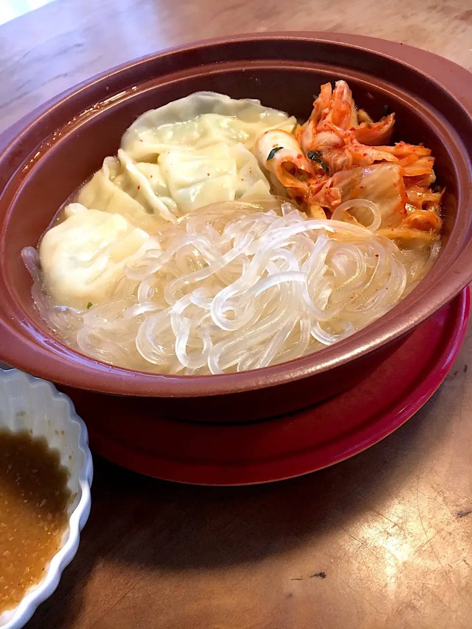 生マロニーでひとり餃子鍋ランチ|ぴいさん