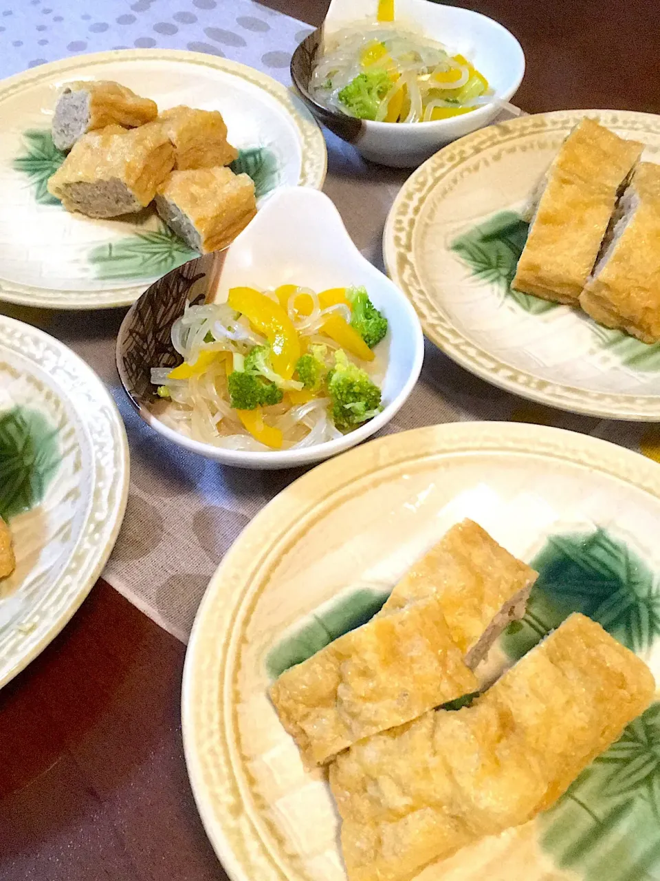 油揚げの肉詰めと春雨サラダ🥗|けもさん