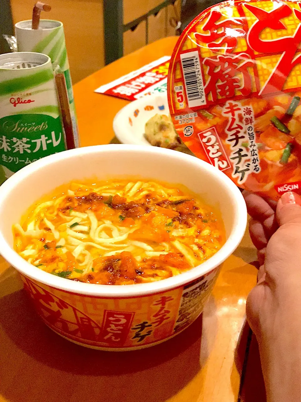 どん兵衛 キムチチゲうどん🍲🌶  抹茶オーレ  宇治抹茶100％使用🍵|ch＊K*∀o(^^*)♪さん