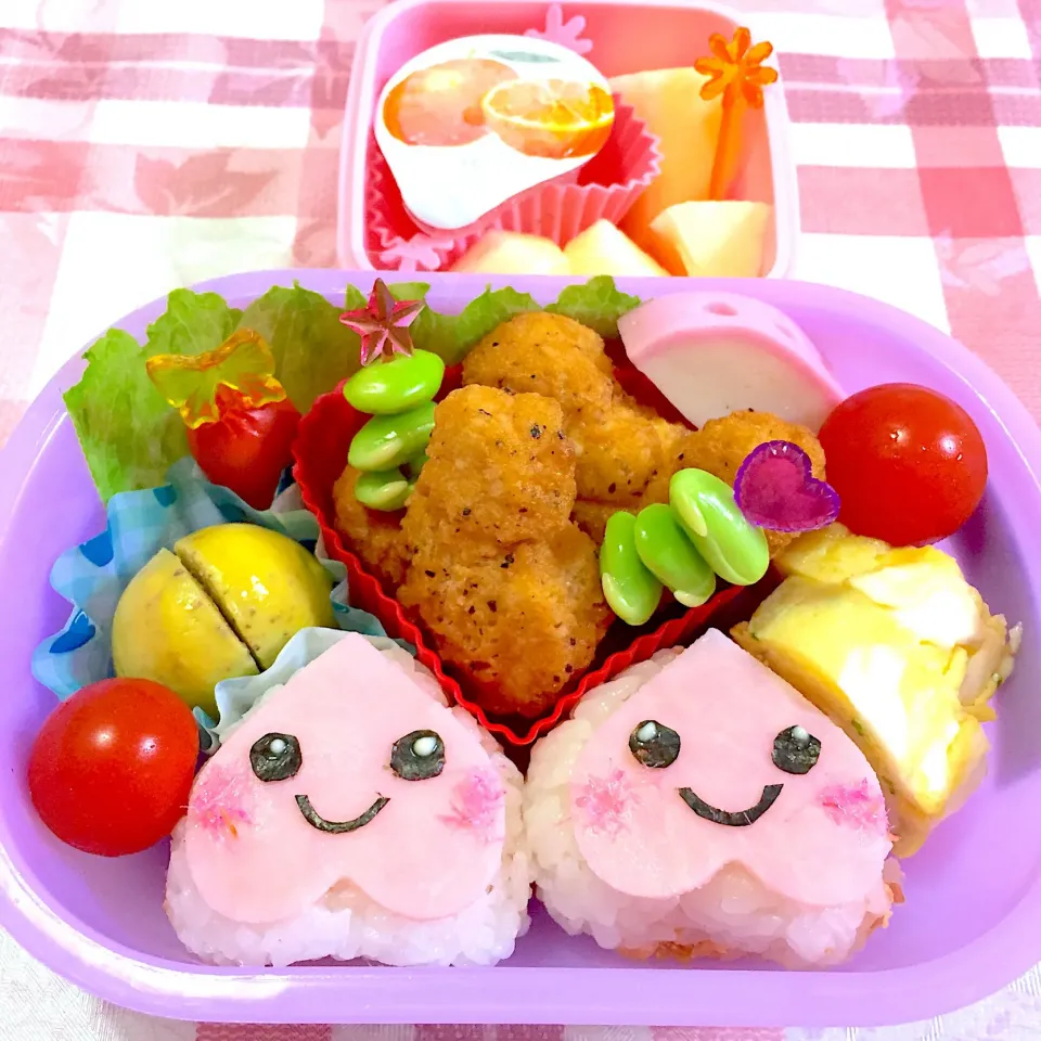 娘は今日、日直さん！ ももぐみさん弁当 #桃 #キャラ弁|Ikuさん