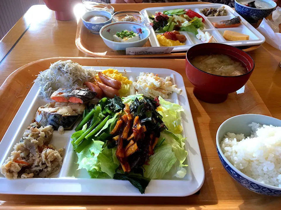 母親側兄弟会従兄弟姉妹会の3日目の朝食|Tarou  Masayukiさん